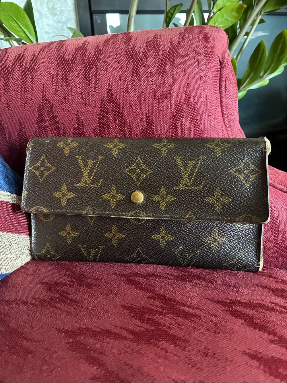 Louis Vuitton Monogram Canvas Brown Tresor Wallet Clutch